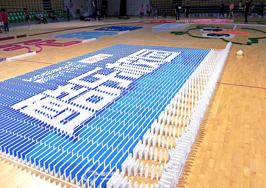 梦想启航，青春飞young—新东方在线校园大使多米诺团队大挑战