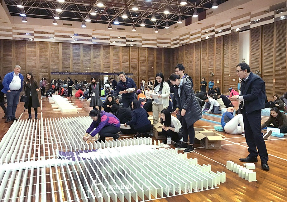 多米诺团队大挑战拉开默克FBU 2018年会序幕   