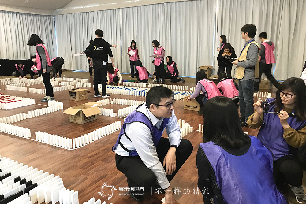 施贵宝多米诺团队大挑战的“多元混搭”风
